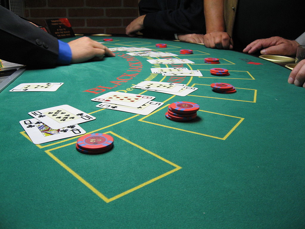 live blackjack online casinos canada