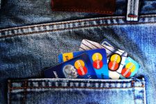 Seeker's Guide to Gambling Online with CAD Credit Card Deposits