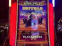 Buffalo Slot Machine teaches us how to win a progressive jackpot outside Vegas